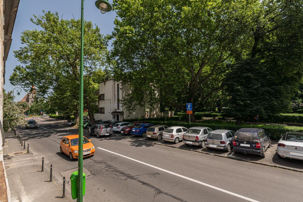 Sabin Apartments Private Parking Brașov Exterior foto