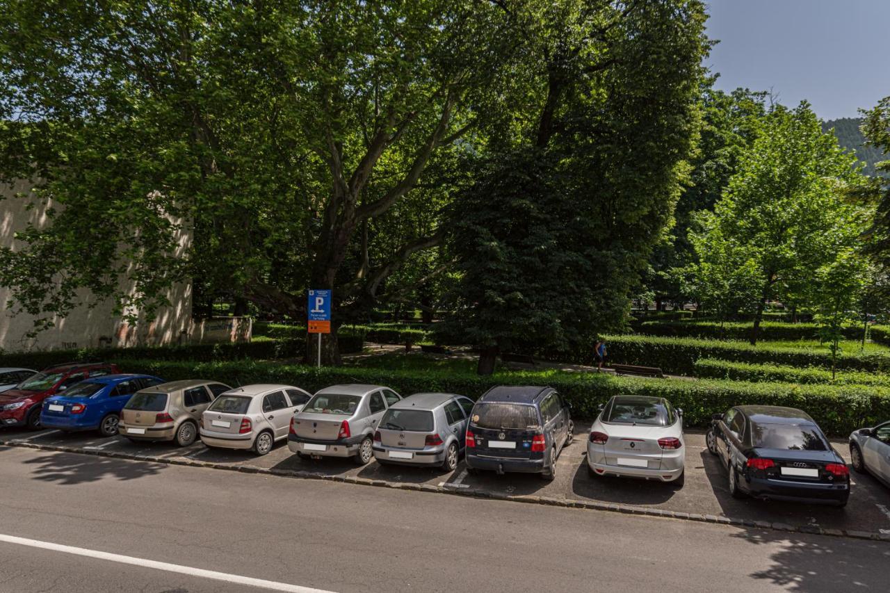 Sabin Apartments Private Parking Brașov Exterior foto